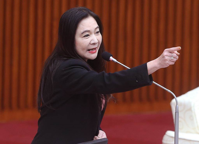 台北市议员林亮君前助理李男爆出，民运人士王丹对他企图性侵未遂。国民党台北市议员应晓薇声援指出，民进党不要说干话，要真正站在性别平权推动立法。（本报资料照片）