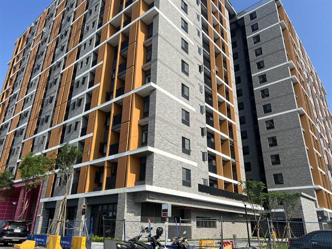 推动居住正义，台中市府预计兴建1万户社会住宅，盼照顾更多青年与弱势民眾。(陈俞融提供)