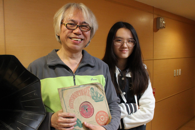 林靖恩「把骨灰当K粉」 李坤城儿曝录音内幕：她在演戏-雨霖铃_词牌名