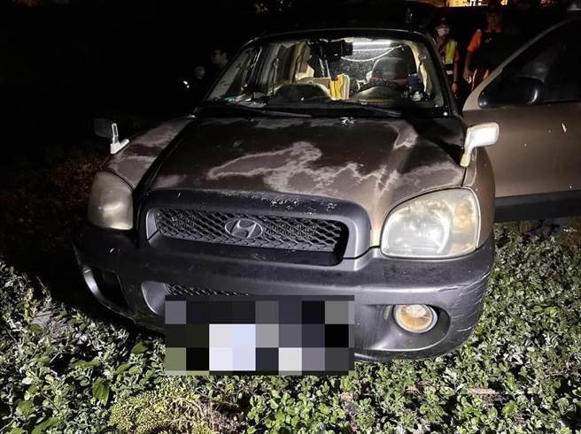 新北市贡寮有民眾採海菜失踪，新北市消防局六大队、海巡人员及内政部空勤总队都在全力搜索。（新北市消防局提供／张志康新北报导）