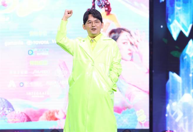 黄子佼接下《未来少女》的「少女主理人」。（陈俊吉摄）