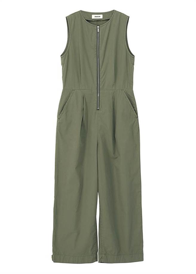 ZUCCa成染工装无袖拉炼连身裤，1万1600元。（ZUCCa提供）