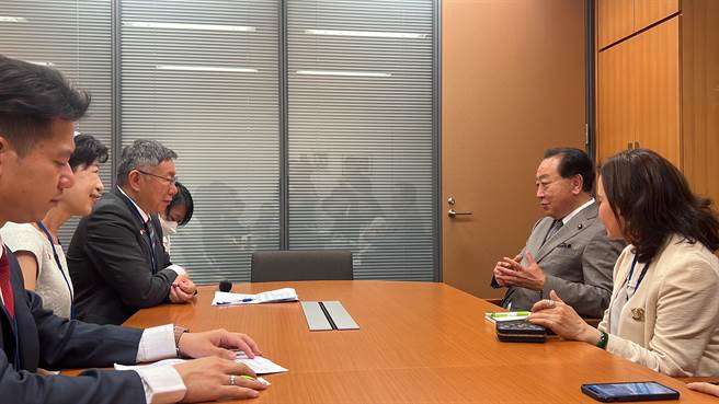 总统参选人、民眾党主席柯文哲访日第二天，5日下午拜访日本前首相、眾议员野田佳彦。（杨亚璇摄）