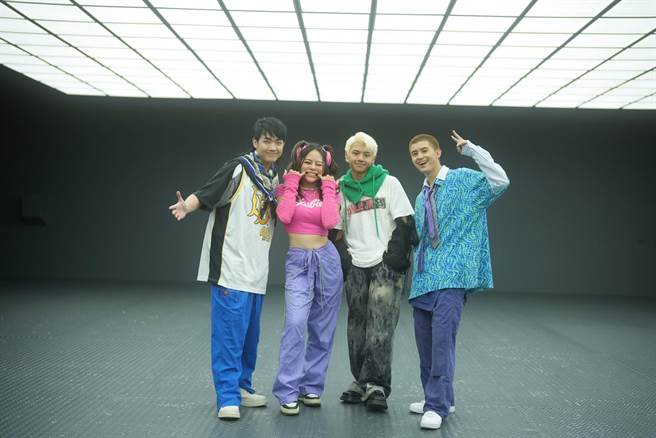 B.T.O.D与夏沐一同合作〈我看你是啤在Young〉。（宽宽整合行销提供）