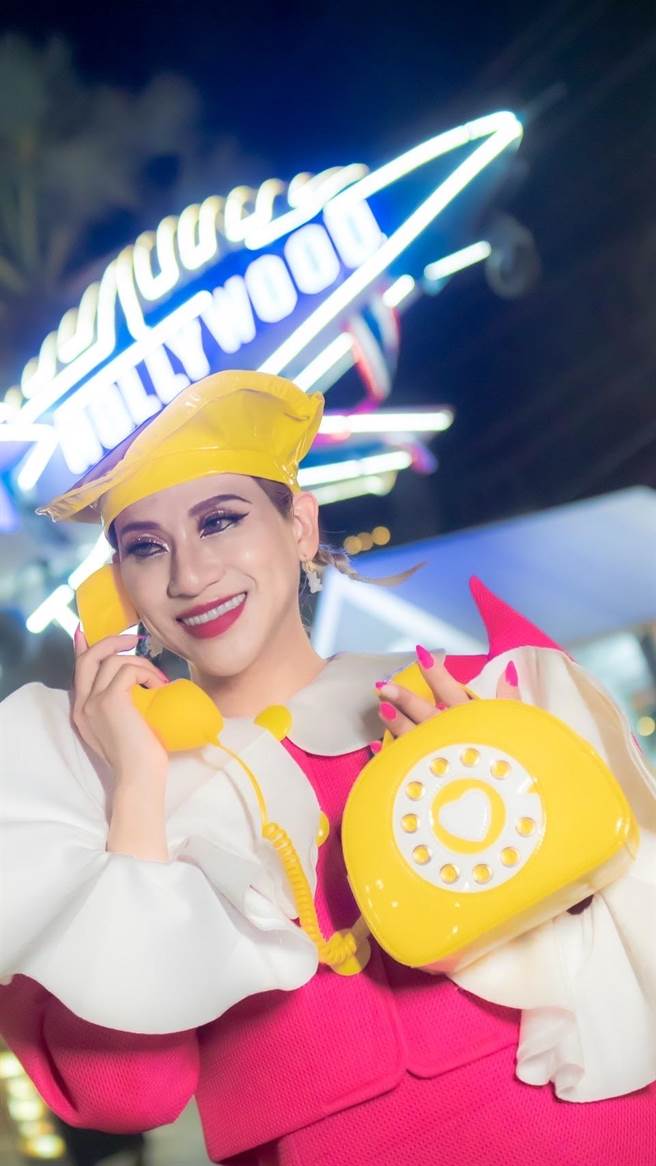 嘻小瓜自掏腰包打造全新舞曲。（莫非音创提供）