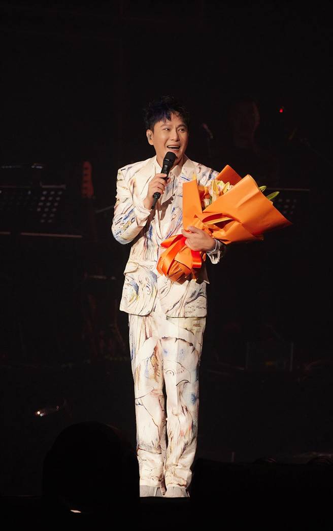 张信哲的「未来式2.0演唱会」近期在大陆各大城市巡演。（潮水音乐提供）