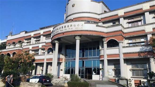 柯姓男子携枪自首声称到民宅开枪，台南市归仁警分局查访屋主却说没这回事。（本报资料照片）