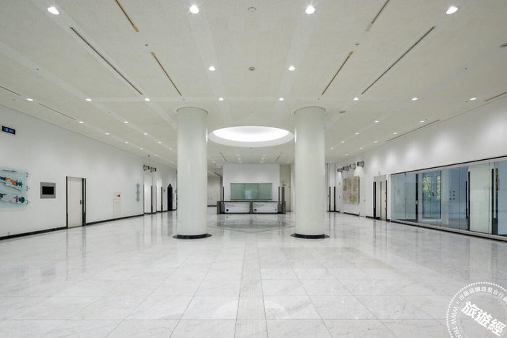 「廣島市現代美術館」以展示現代藝術為主，是日本首間公立現代美術館。(HIT廣島縣觀光聯盟提供)