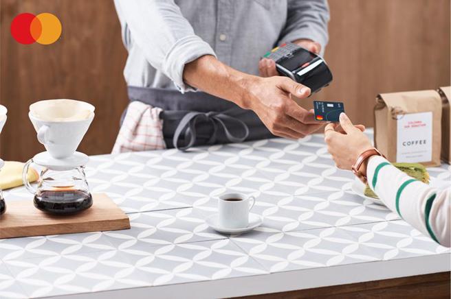 万事达卡调查：逾六成消费者最爱信用卡餐饮优惠，更有近四成民眾愿为实践永续而提高花费。图／万事达卡提供