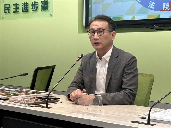民进党立法院党团干事长郑运鹏。（黄婉婷摄）
