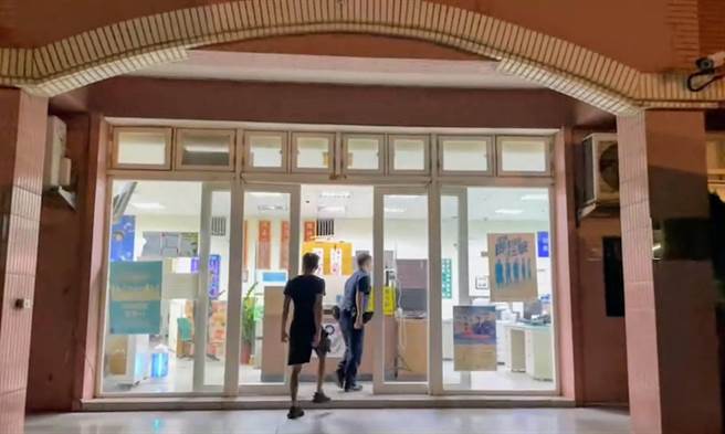 网路疯传影片中在台15线飙车竞速的3名骑士，警方讯后依公共危险罪送办。（翻摄照片／蔡明亘桃园传真）