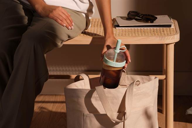 Nespresso夏日随行杯，1200元。（Nespresso提供）