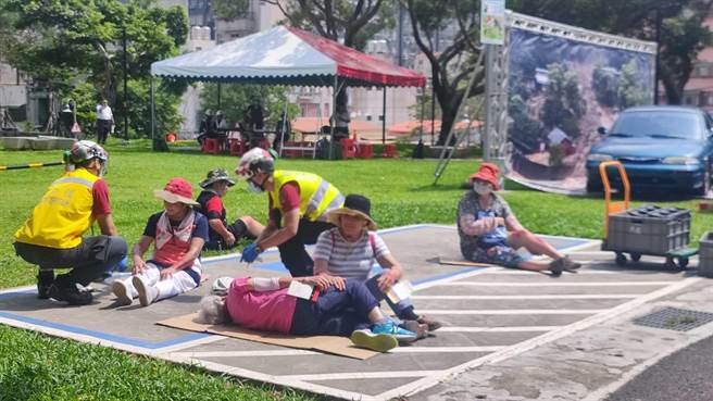 桃园市政府6日选定桃园进行灾害防救演习，盼降低灾害。（赖佑维摄）