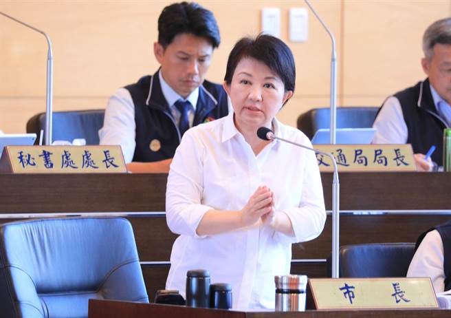 卢秀燕表示，不管事件是否是市府造成，任何一个民眾发生伤亡，她都有责任，再次道歉。（张亦惠摄）