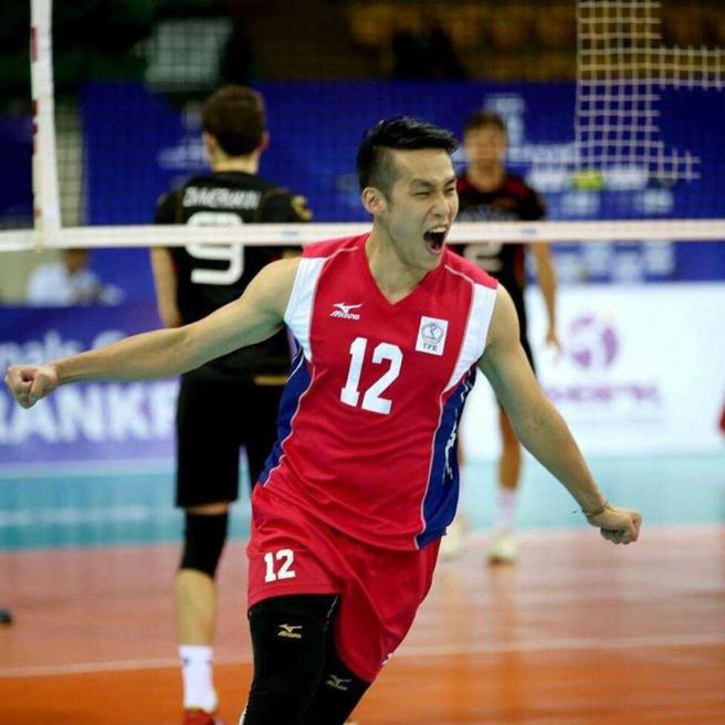 舒子晨的老公被网友爆出是排球选手许美中。（图／取自许美中IG）