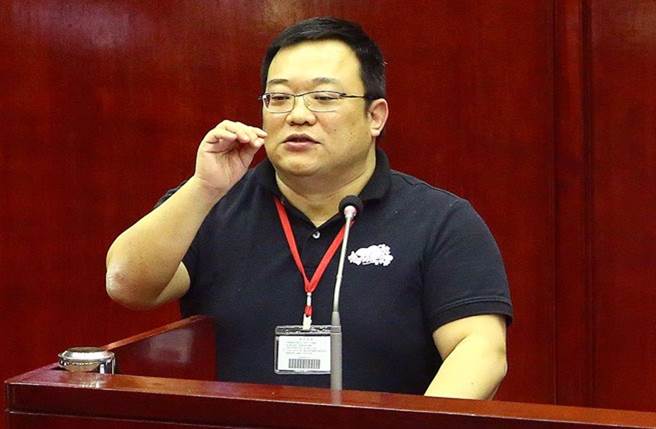 洪智坤（本报资料照片）