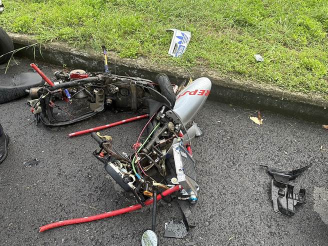 屏东改装机车竞速酿2死3伤，陈姓主揪5万交保，警方在该路段设置巡逻箱，加强巡签、守望阻歪风。（警方提供／谢佳潾屏东传真）