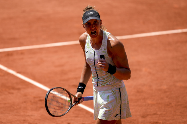 哈德瑪雅成為55年來首位打進到法網4強的巴西女將。（美聯社）