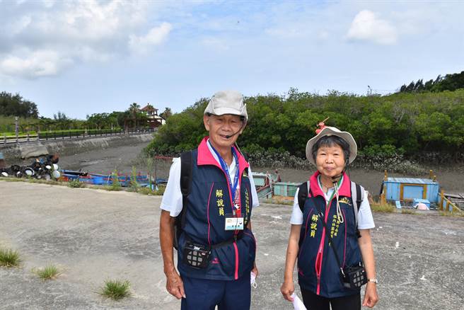 竹南镇塭内社区以生态保育闻名，全赖社区导览解说员全力宣导生态保育。（谢明俊摄）