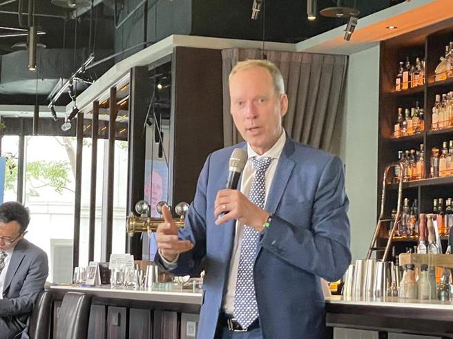 （安联环球投资全球永续暨影响力投资总监Matt Christensen。图／魏乔怡）