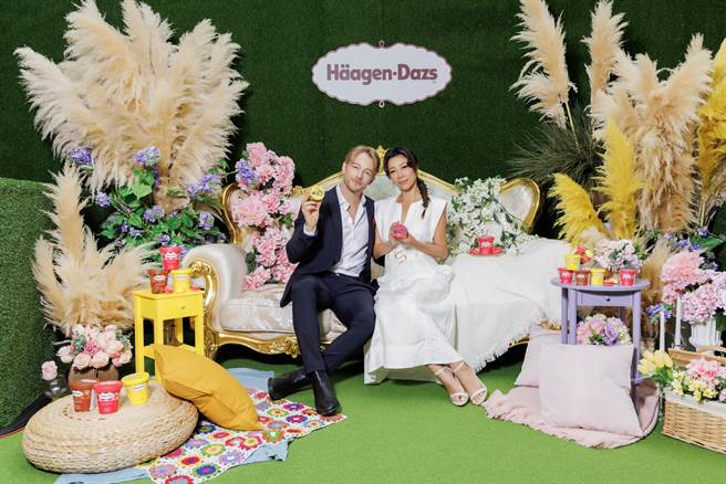 法比欧（左）今与老婆Desiree一起出席活动。（哈根达斯Häagen-Dazs 提供）