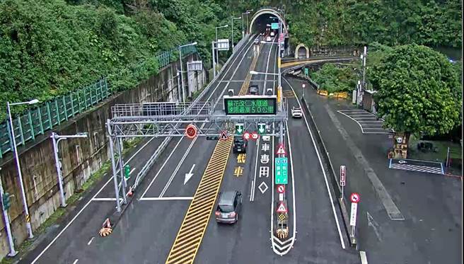 端午节22日至25日连续假期将近，公路总局第四区养护工程处预估苏花路廊首日将出现南下最大车潮。（四工处提供／吴佩蓉宜兰传真）