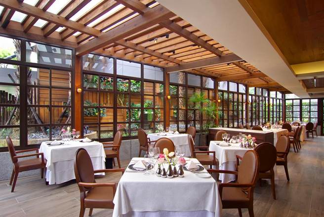 台北花园大酒店PRIME ONE牛排馆。（台北花园大酒店提供）