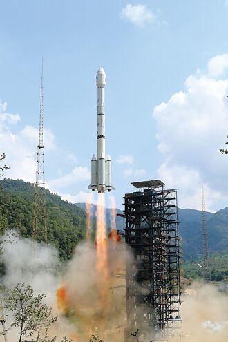 北斗3號工程首顆備分衛星 發射成功