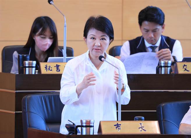 台中市长卢秀燕今天表示，感谢中央的善意也恭喜台中市民可以现场参与。（张亦惠摄）