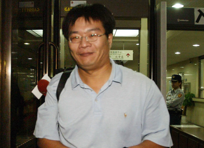 2006年10月27日台北市／台北地方法院昨日开庭审理第一亲家赵玉柱涉嫌侵占台湾省桌球协会捐款案，赵建勋以辅佐人身分出庭。（中时资料照，沈明杰摄）