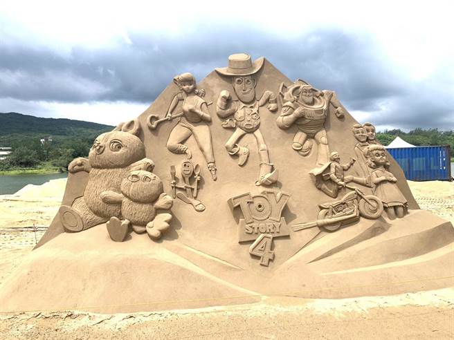 ▲「玩具总动员」沙雕。（徐佑升摄）