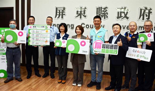 率非六都之先，屏东首推公车畅行月票299元搭到饱。(林和生摄)