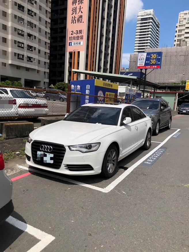 高雄交通局表示，今日上午已重新调整。（翻摄照片／崔正纲高雄传真）