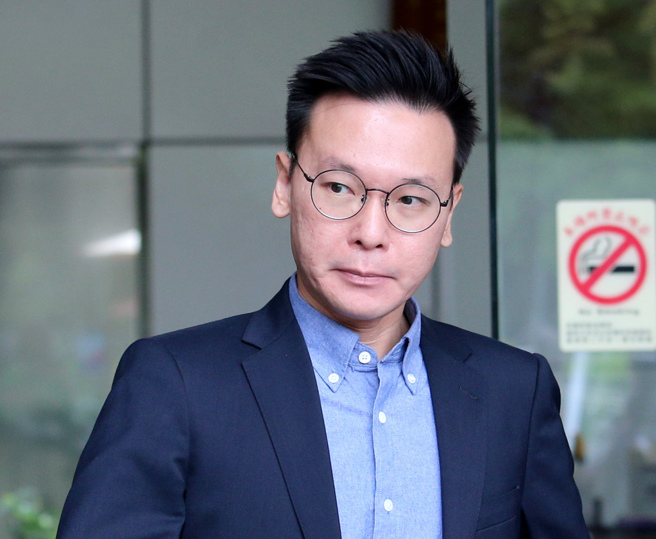 民进党性骚包庇案，林飞帆处置与规范无违，本尊开口了。图为时任副秘书长的台北市立委参选人林飞帆1日出面受访。（本报资料照/黄世麒摄）