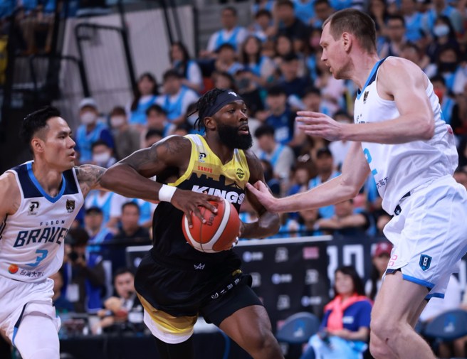 曼尼高今天拿下了大三元数据。(新北国王提供)