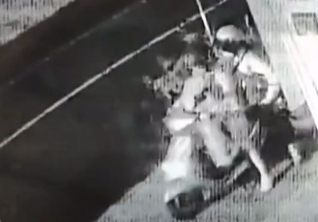 游姓女子「四肢瘀伤」疑遭殴死，2女室友报案后，竟连夜打包落跑。（图/中视新闻）