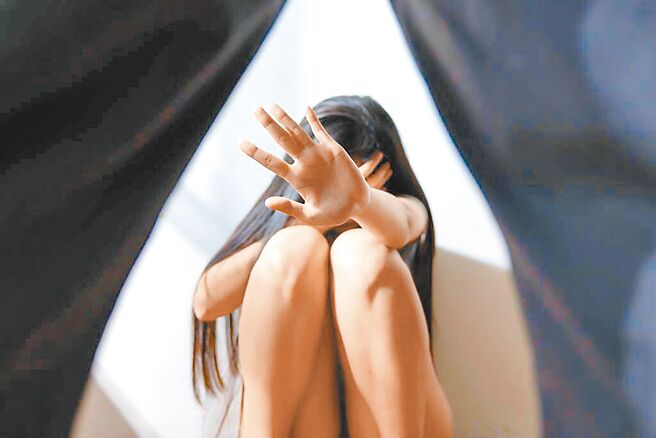 民进党部日前接连爆出职场性骚扰，没想到10日却又传出民进党立委赖品妤的好友L女，在去年九月遭到时任波兰驻台办事处副处长性侵。（本报资料照片）