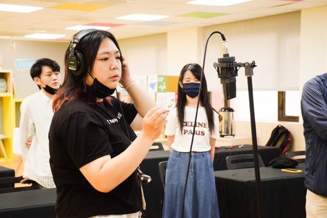 桃園市青年事務局推出「桃園流行音樂產業人才培育計畫」，打造一系列以舞蹈、歌唱、樂團為主題的培訓課程及競賽。(青年局提供／呂筱蟬桃園傳真)