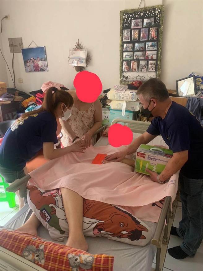 熱心公益的林小姐於今年初發現中樞神經長腫瘤，無法開刀導致全身癱瘓，僅能仰賴化療。（民眾提供／吳佩蓉宜蘭傳真）