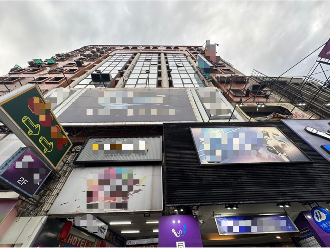 21岁许姓男子疑似烧炭轻生，经救护人员到场检视已明显死亡未送医，详细死因仍待调查厘清。（图／警方提供）