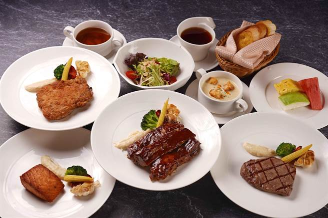 旅客于6月入住景致和洋式套房，再加赠牛排屋铁板烧或柳町日料主厨特制套餐2客。（义大皇家酒店提供）