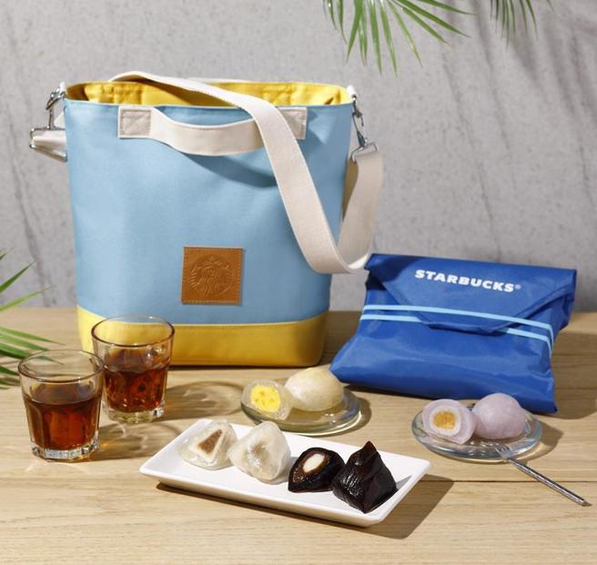 星巴克特別推出受粉絲歡迎的「夏日風情禮盒」。（圖／夢時代提供）