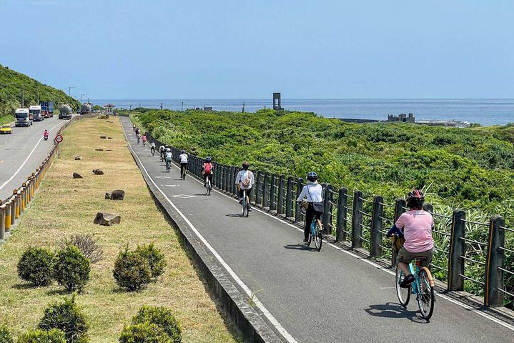 極點慢旅自行車旅程體驗台灣之美。　圖：東北角暨宜蘭海岸國家風景區管理處／提供