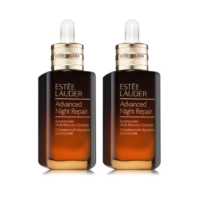 微风精品线上ESTEE LAUDER 小棕瓶加大版双入组，优惠价4595元。（微风提供）