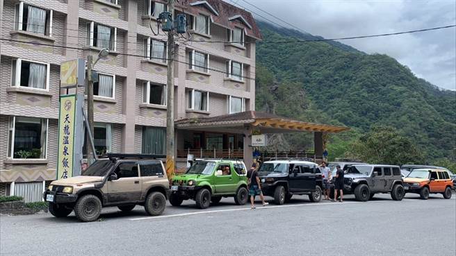 台东县观光协会指出，南横开放带动观光热潮，端午连假小型团客增加，沿线纵谷地区旅宿业住房率至少增加5％至10％。（萧嘉蕙摄）