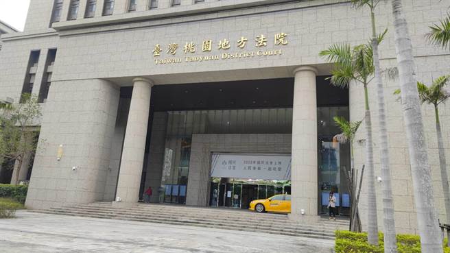 陈姓男子2021年1月到台北监狱服刑时，不满囚服不合身，竟喊「你没有被HIV的病人咬过」攻击管理员，遭桃园地院依伤害判拘役50天。（赖佑维摄）