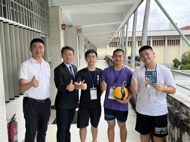 大学个人申请榜单揭晓，台中一中有62人录取台大。（台中一中提供／冯惠宜台中传真）