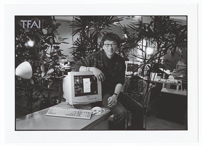 杨德昌2001年接受《数位时代Business Next》杂誌採访时留存的照片。（影视听中心提供）