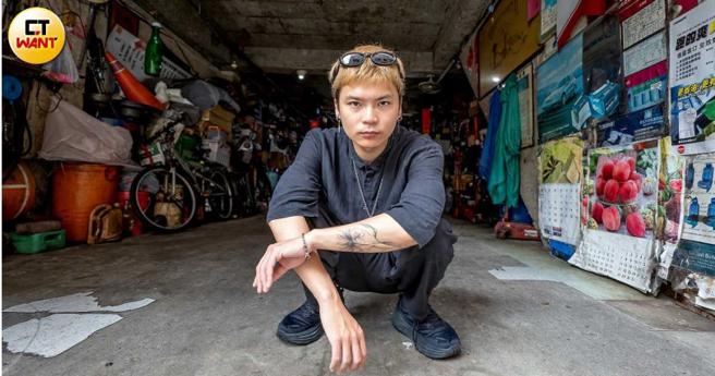 经歷爱人的离世，黄浩庭选择放下悲伤的过去。（图／焦正德摄）