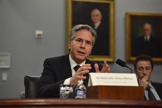 美国国务卿布林肯今年3月时，就2024财年国务院预算出席眾院听证会。（中新社）